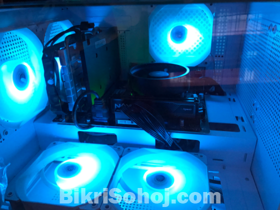 Rayzen 5 5600/ 256GB/ 16GB RAM/ Atlas Monitor